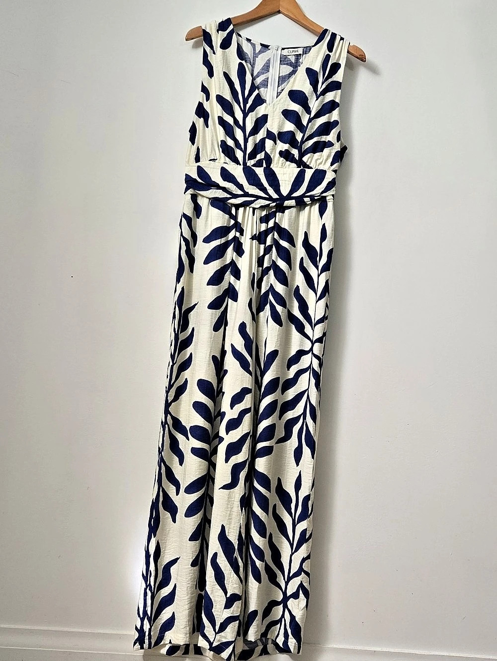 CUPSHE Abstract Print Jumpsuit in White & Blue Size Large NWT
